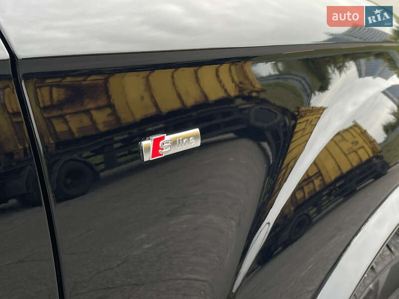 Внедорожник / Кроссовер Audi Q7 2014 в Киеве