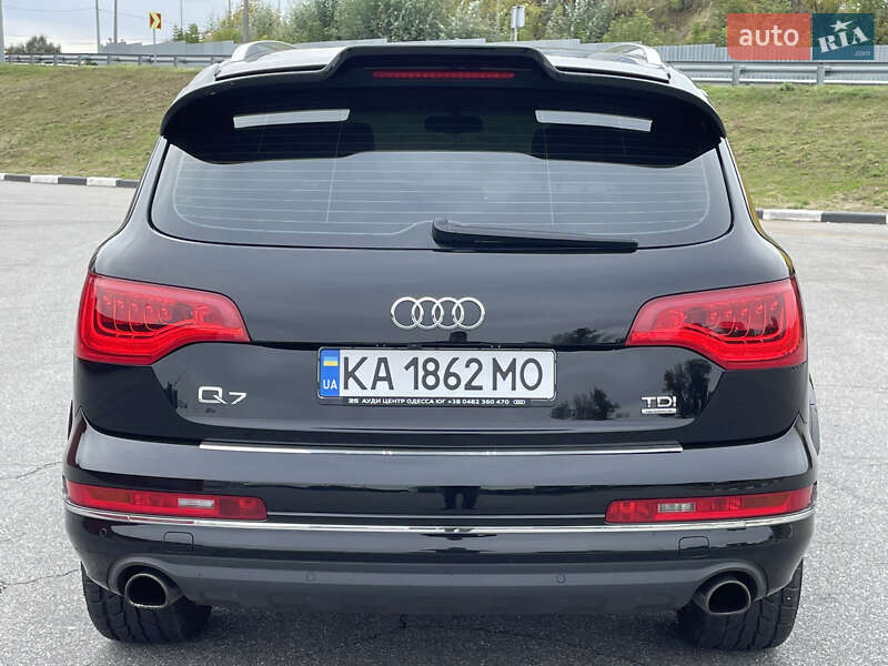 Внедорожник / Кроссовер Audi Q7 2014 в Киеве