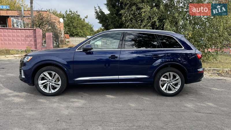Внедорожник / Кроссовер Audi Q7 2020 в Полтаве