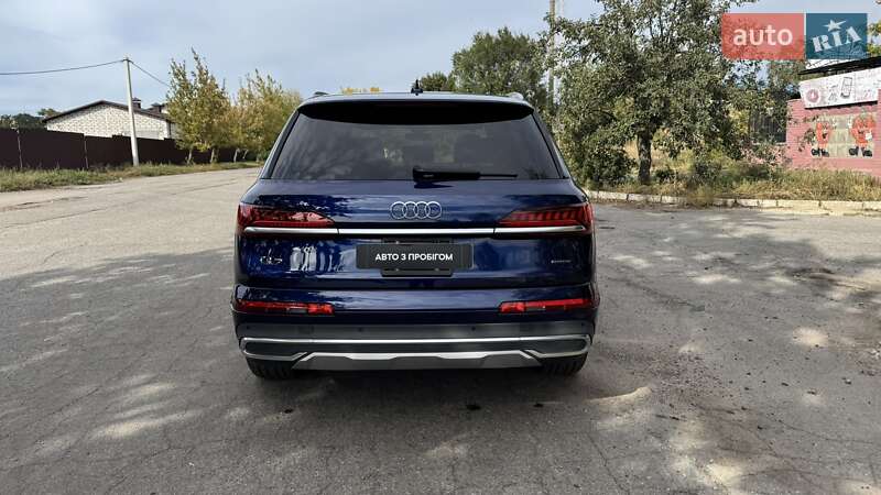 Внедорожник / Кроссовер Audi Q7 2020 в Полтаве