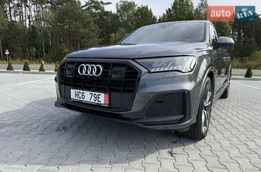 Audi Q7 2021