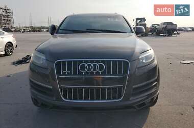 Внедорожник / Кроссовер Audi Q7 2013 в 