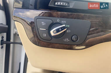 Позашляховик / Кросовер Audi Q7 2017 в 