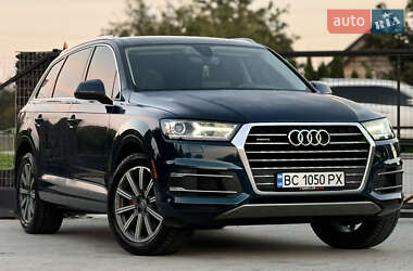 Внедорожник / Кроссовер Audi Q7 2018 в 