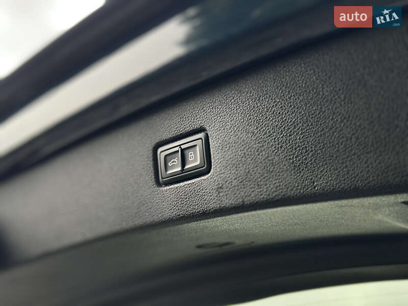 Внедорожник / Кроссовер Audi Q7 2018 в Львове фото 26 Внедорожник / Кроссовер Audi Q7 2018 в Львове