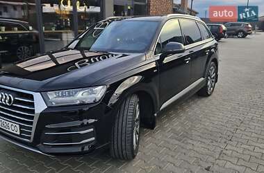 Audi Q7 2017