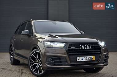 Внедорожник / Кроссовер Audi Q7 2016 в Ровно