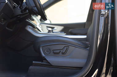 Позашляховик / Кросовер Audi Q7 2022 в 