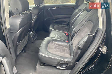 Внедорожник / Кроссовер Audi Q7 2013 в 
