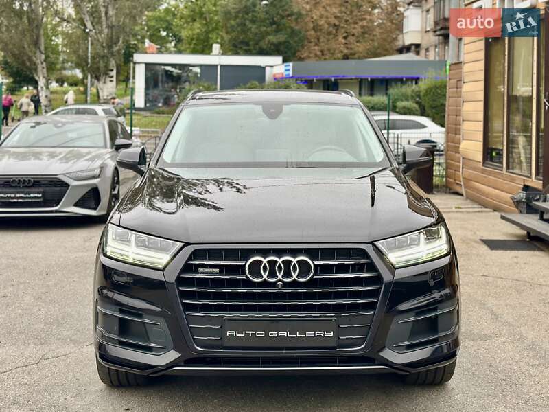 Внедорожник / Кроссовер Audi Q7 2018 в Киеве фото 8 Внедорожник / Кроссовер Audi Q7 2018 в Киеве