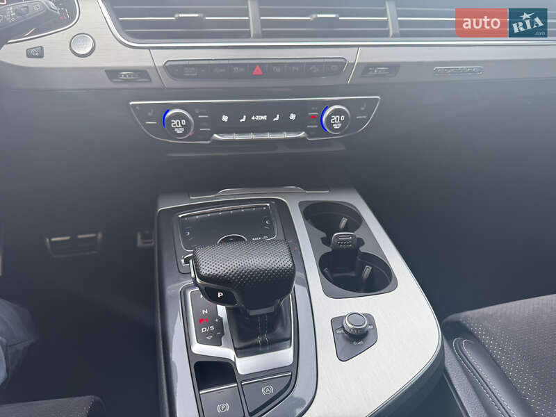 Внедорожник / Кроссовер Audi Q7 2018 в Ковеле