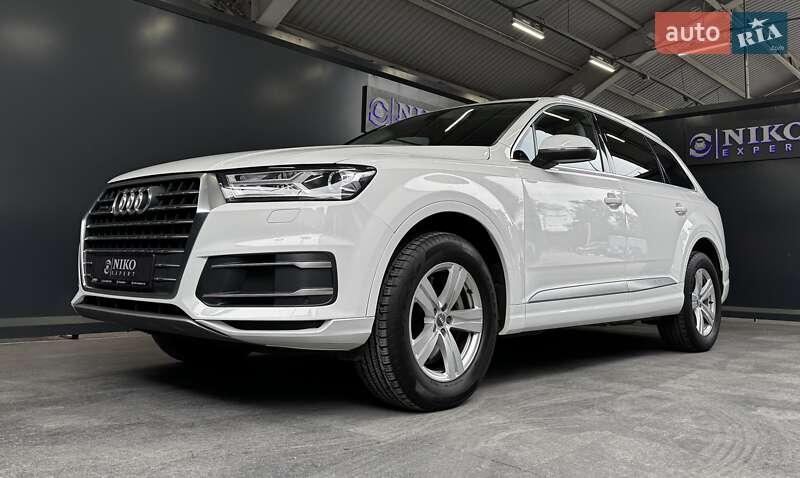Позашляховик / Кросовер Audi Q7 2018 в Києві