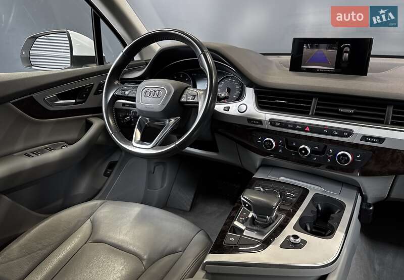 Позашляховик / Кросовер Audi Q7 2018 в Києві