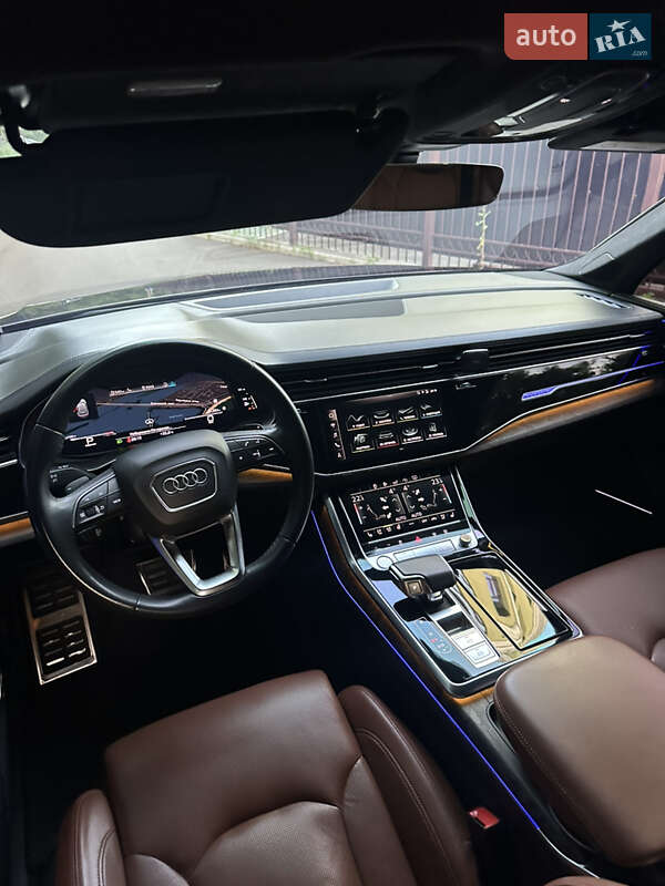 Позашляховик / Кросовер Audi Q7 2020 в Львові