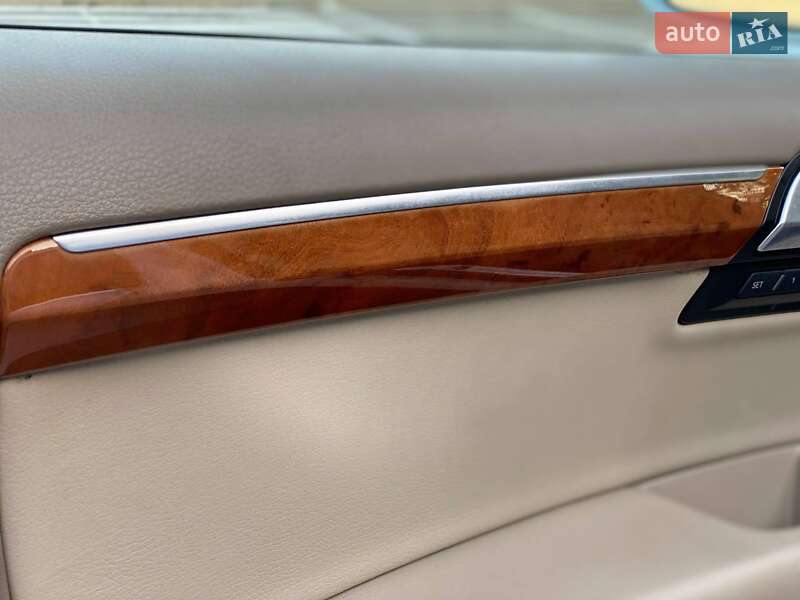 Позашляховик / Кросовер Audi Q7 2013 в Києві
