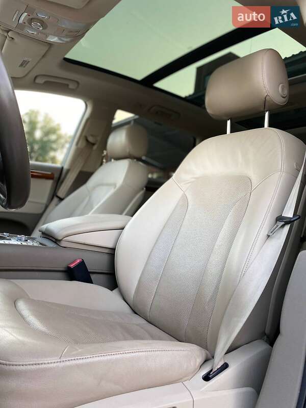 Позашляховик / Кросовер Audi Q7 2013 в Києві