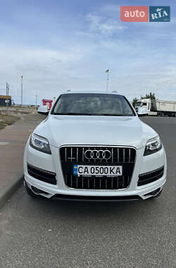 Внедорожник / Кроссовер Audi Q7 2013 в 