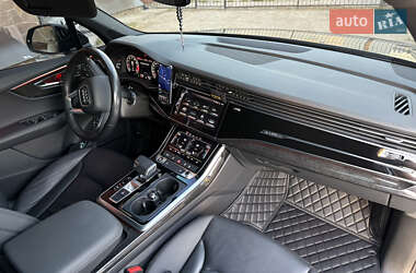 Внедорожник / Кроссовер Audi Q7 2020 в 