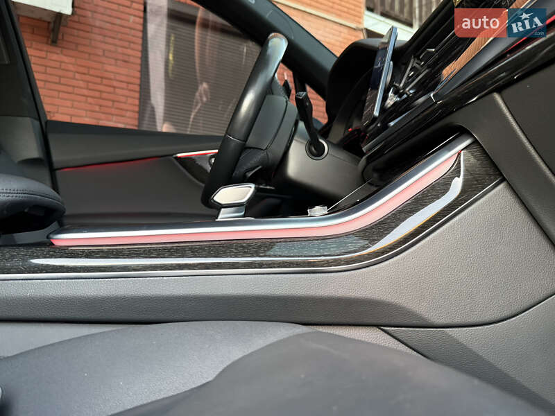 Внедорожник / Кроссовер Audi Q7 2020 в Киеве