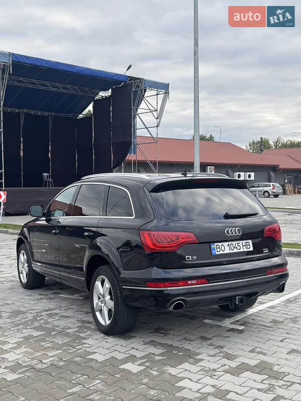 Внедорожник / Кроссовер Audi Q7 2015 в Тернополе