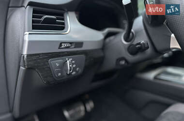 Внедорожник / Кроссовер Audi Q7 2018 в 