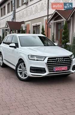 Audi Q7 2017