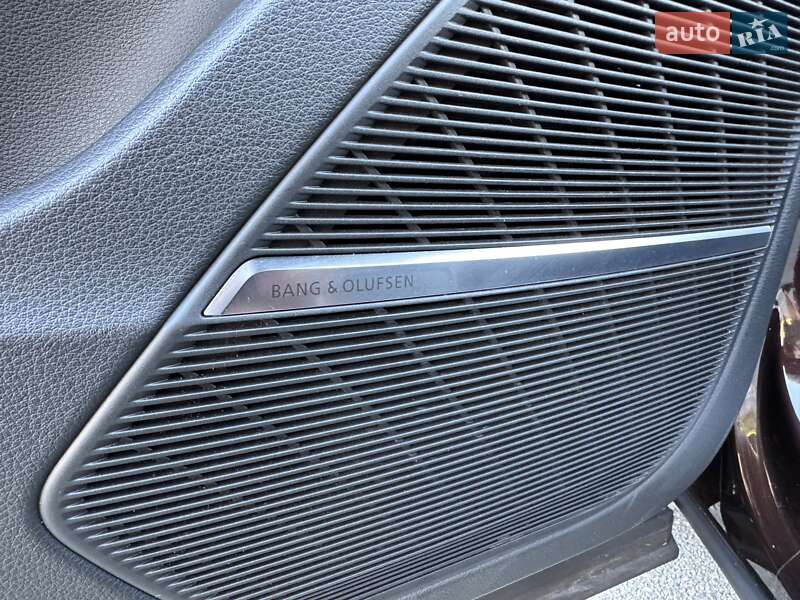 Позашляховик / Кросовер Audi Q7 2022 в Києві