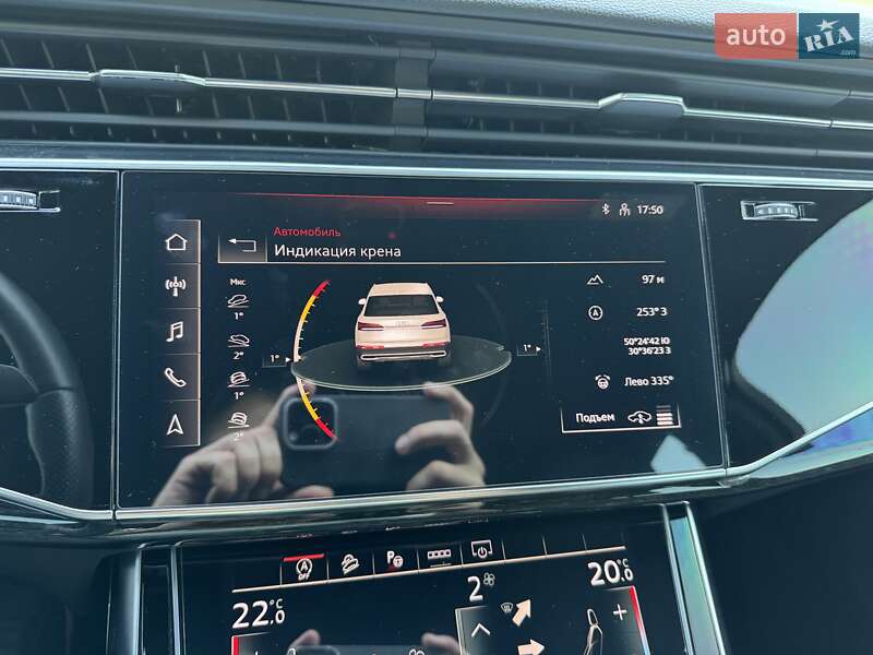 Позашляховик / Кросовер Audi Q7 2022 в Києві