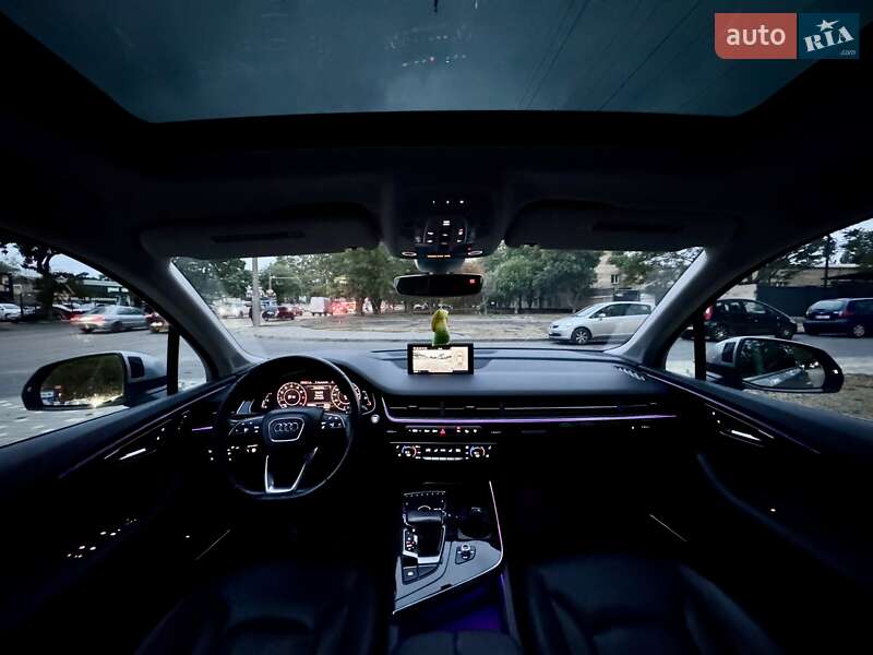 Внедорожник / Кроссовер Audi Q7 2015 в Одессе