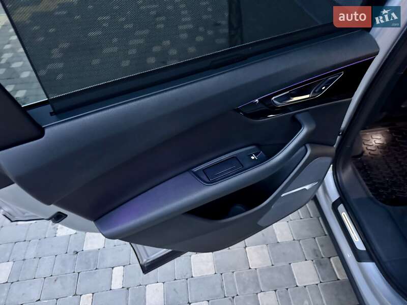 Внедорожник / Кроссовер Audi Q7 2015 в Одессе
