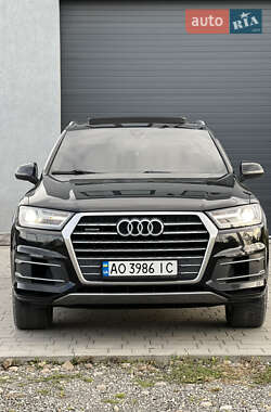 Audi Q7 2016