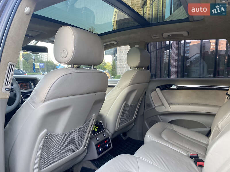 Внедорожник / Кроссовер Audi Q7 2011 в Ивано-Франковске