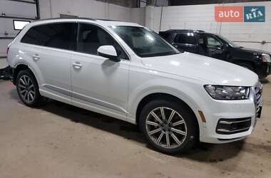 Внедорожник / Кроссовер Audi Q7 2019 в 