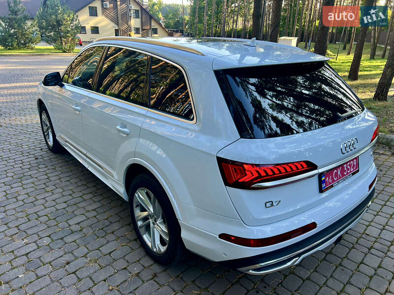 Внедорожник / Кроссовер Audi Q7 2020 в Львове