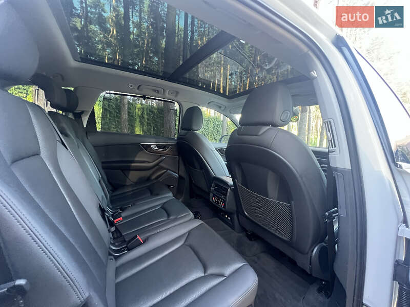 Внедорожник / Кроссовер Audi Q7 2020 в Львове