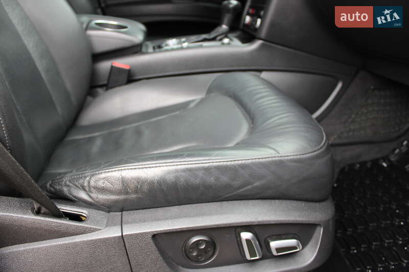 Позашляховик / Кросовер Audi Q7 2015 в Рівному