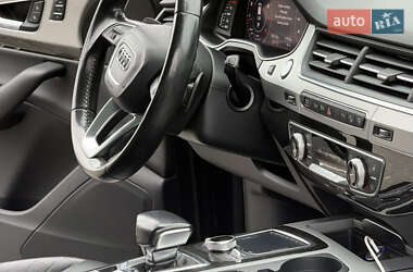 Позашляховик / Кросовер Audi Q7 2016 в 