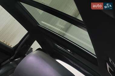 Позашляховик / Кросовер Audi Q7 2010 в 