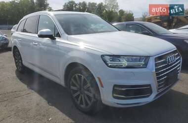 Позашляховик / Кросовер Audi Q7 2015 в 