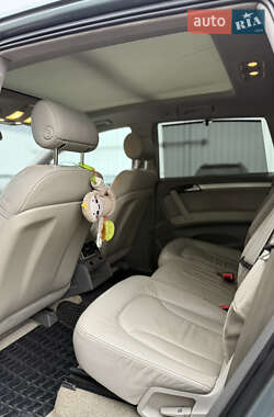 Внедорожник / Кроссовер Audi Q7 2006 в 