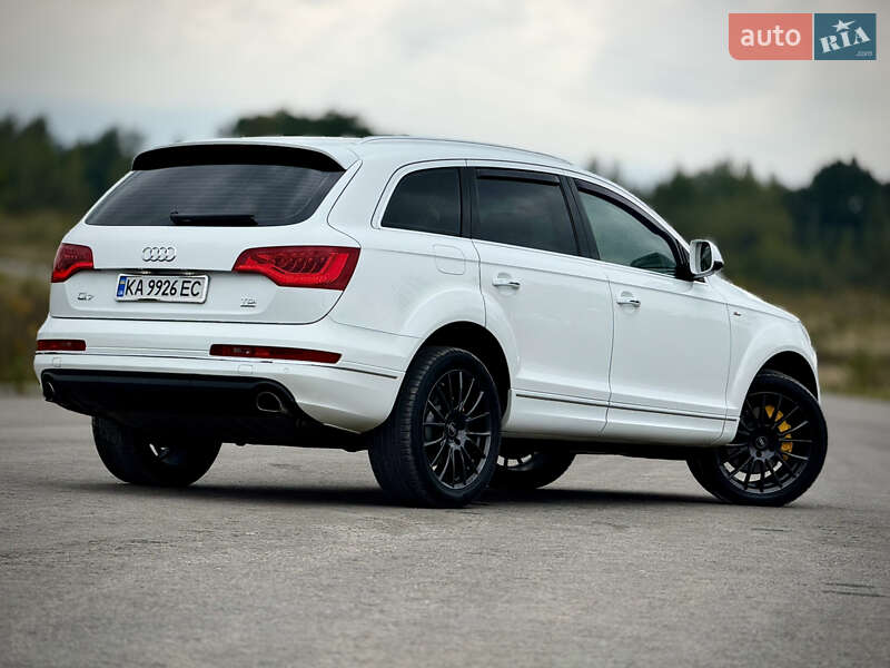 Внедорожник / Кроссовер Audi Q7 2013 в Трускавце
