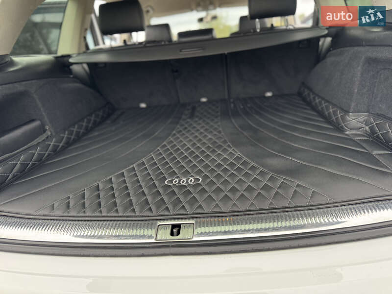 Внедорожник / Кроссовер Audi Q7 2013 в Трускавце