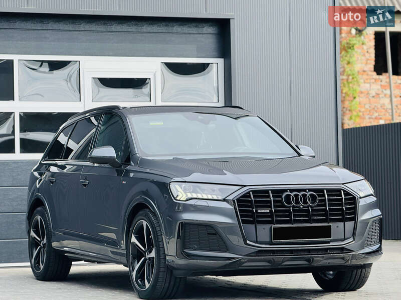 Позашляховик / Кросовер Audi Q7 2020 в Мукачевому