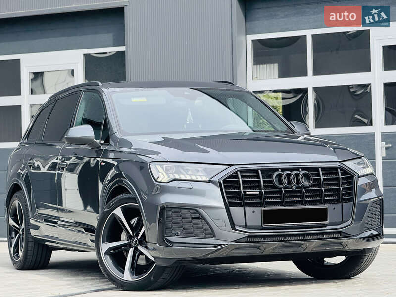 Позашляховик / Кросовер Audi Q7 2020 в Мукачевому