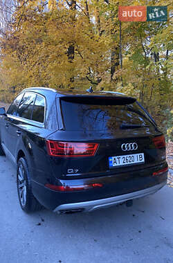 Audi Q7 2017