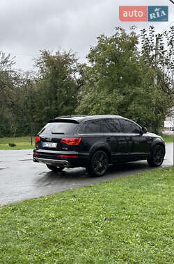 Внедорожник / Кроссовер Audi Q7 2007 в 
