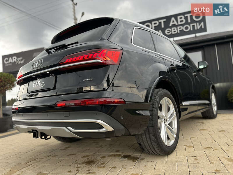 Внедорожник / Кроссовер Audi Q7 2022 в Львове