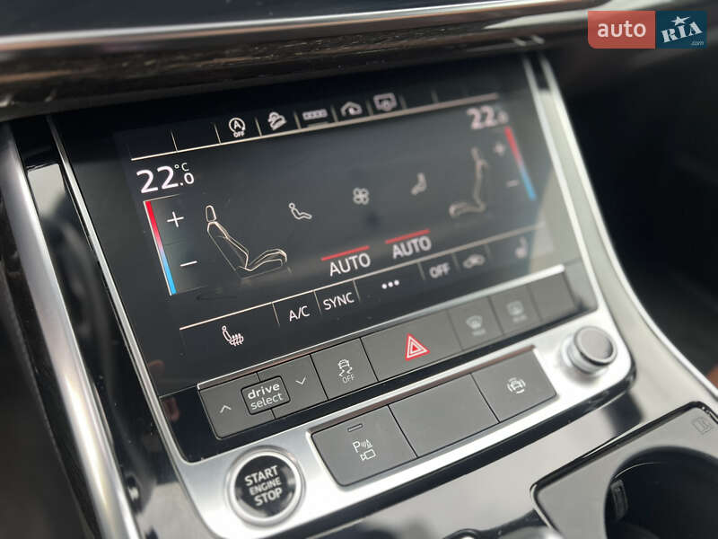 Внедорожник / Кроссовер Audi Q7 2022 в Львове