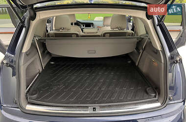Внедорожник / Кроссовер Audi Q7 2013 в 