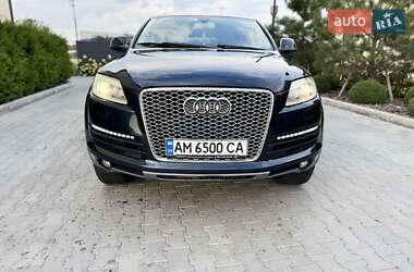 Внедорожник / Кроссовер Audi Q7 2006 в 
